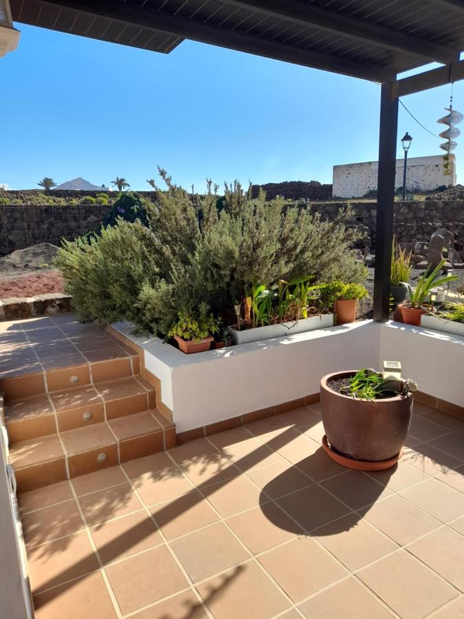 Apartamento Con Terraza Y Jardin Las Brenas Exterior photo